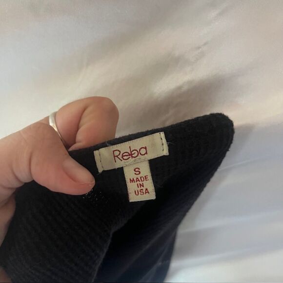 Reba grunge black sequin top - Picture 6 of 6